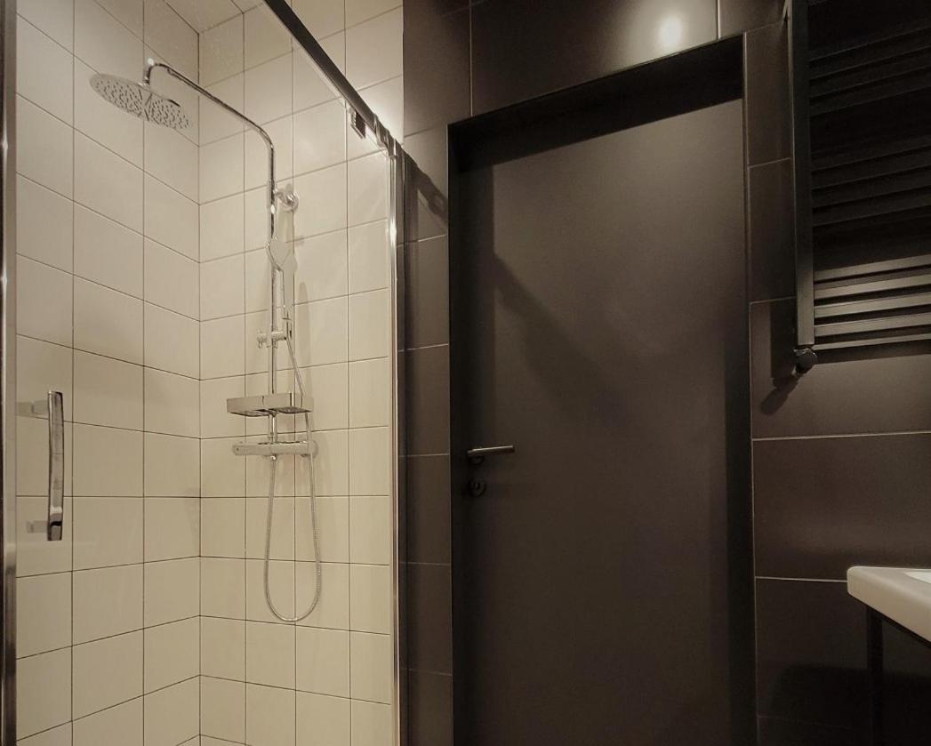 Park Apartament Z Duzym Tarasem - Proplace Ґожув-Велькопольський Екстер'єр фото